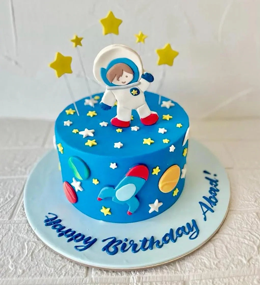 Space / Astronaut theme Cake